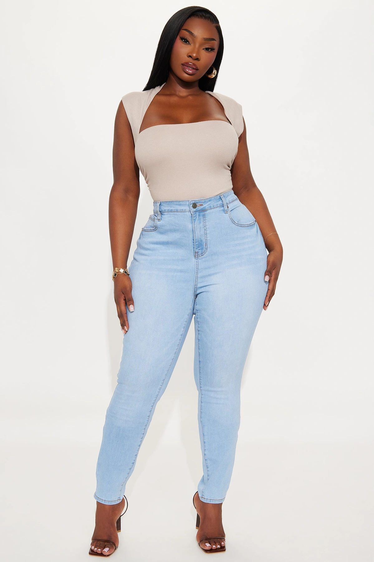 Tall Top Of The Line Stretch Skinny Jeans - Light Wash — Ganga de lavagem clara