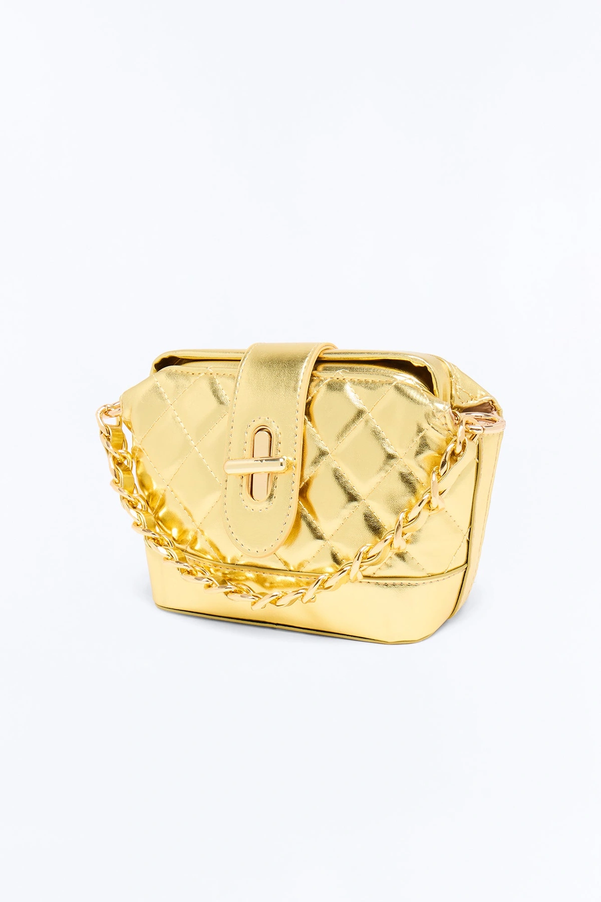 Out And About Faux Leather Quilted Crossbody Handbag - Gold — Dourado