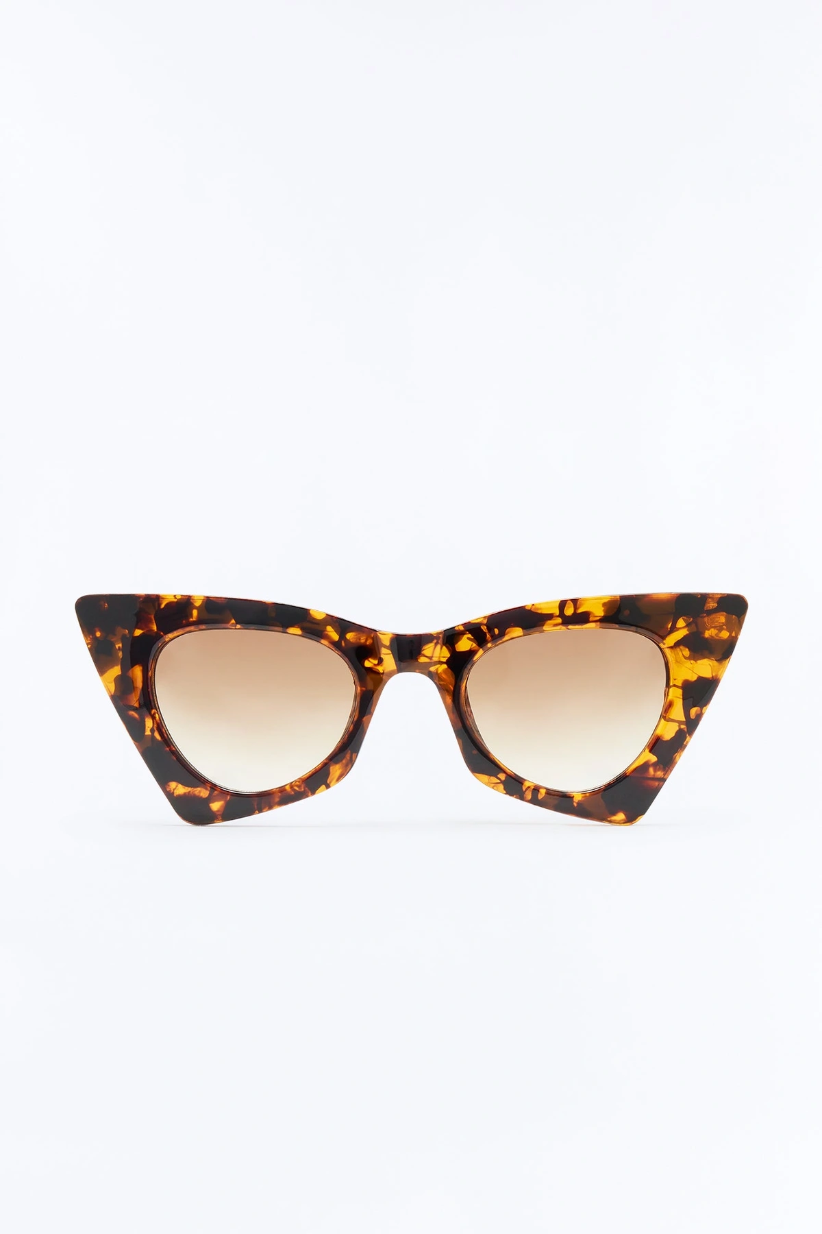 All The Rage Cat Eye Sunglasses - Tortoise — Tortoise
