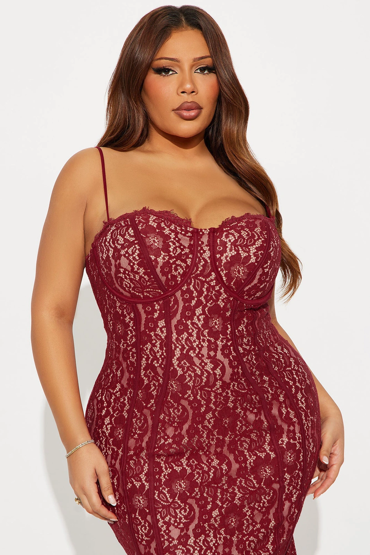 All In Love Lace Maxi Dress - Red — Vermelho