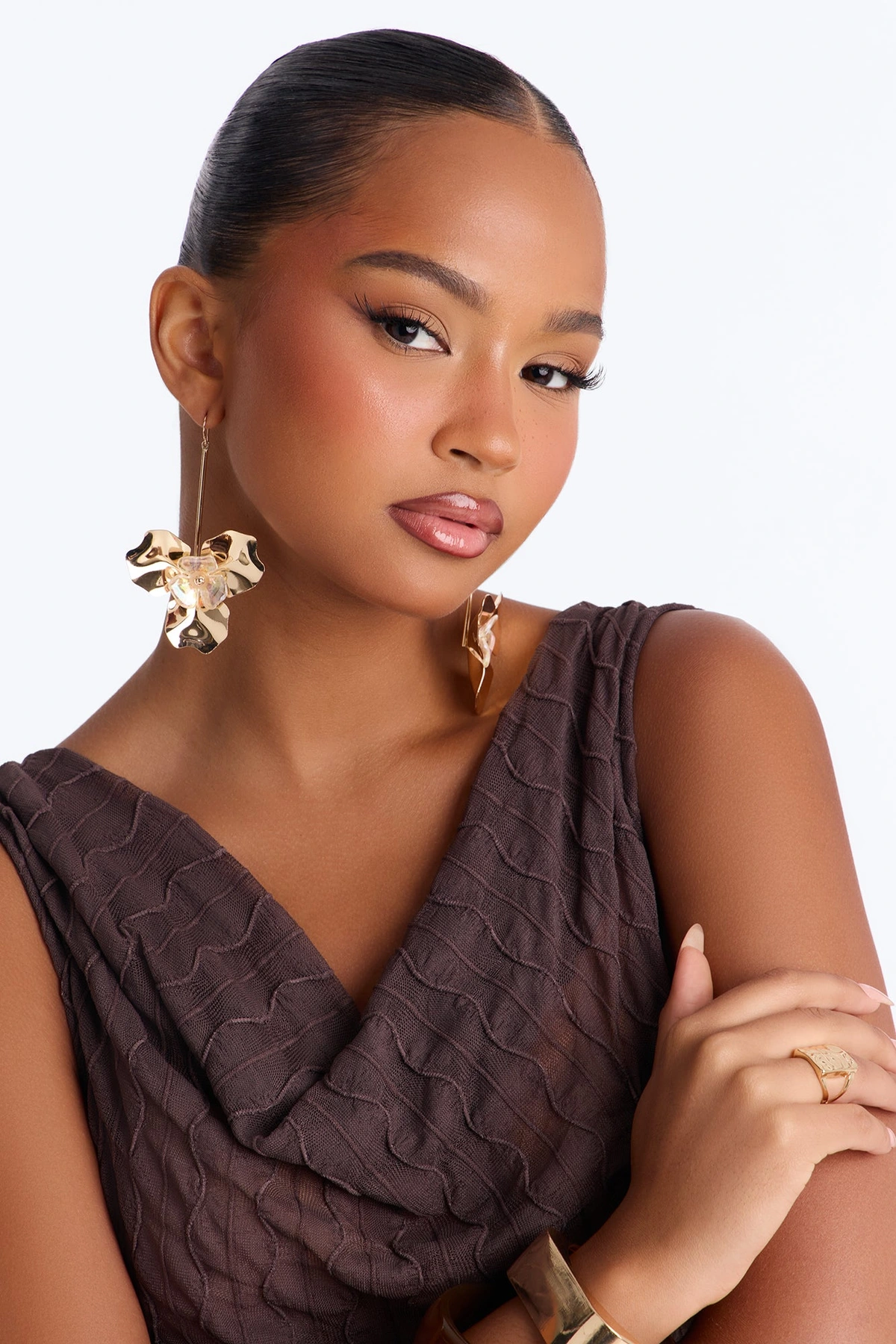 Bloom Iridescent Drop Earrings - Gold — Dourado