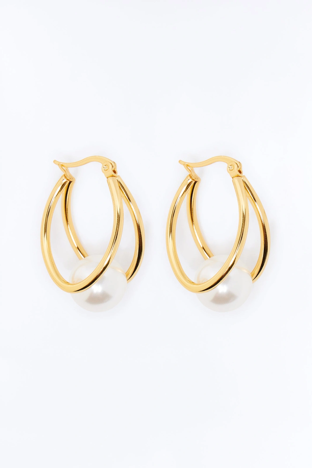 Pearl Drop Hoop Earrings - Gold — Dourado