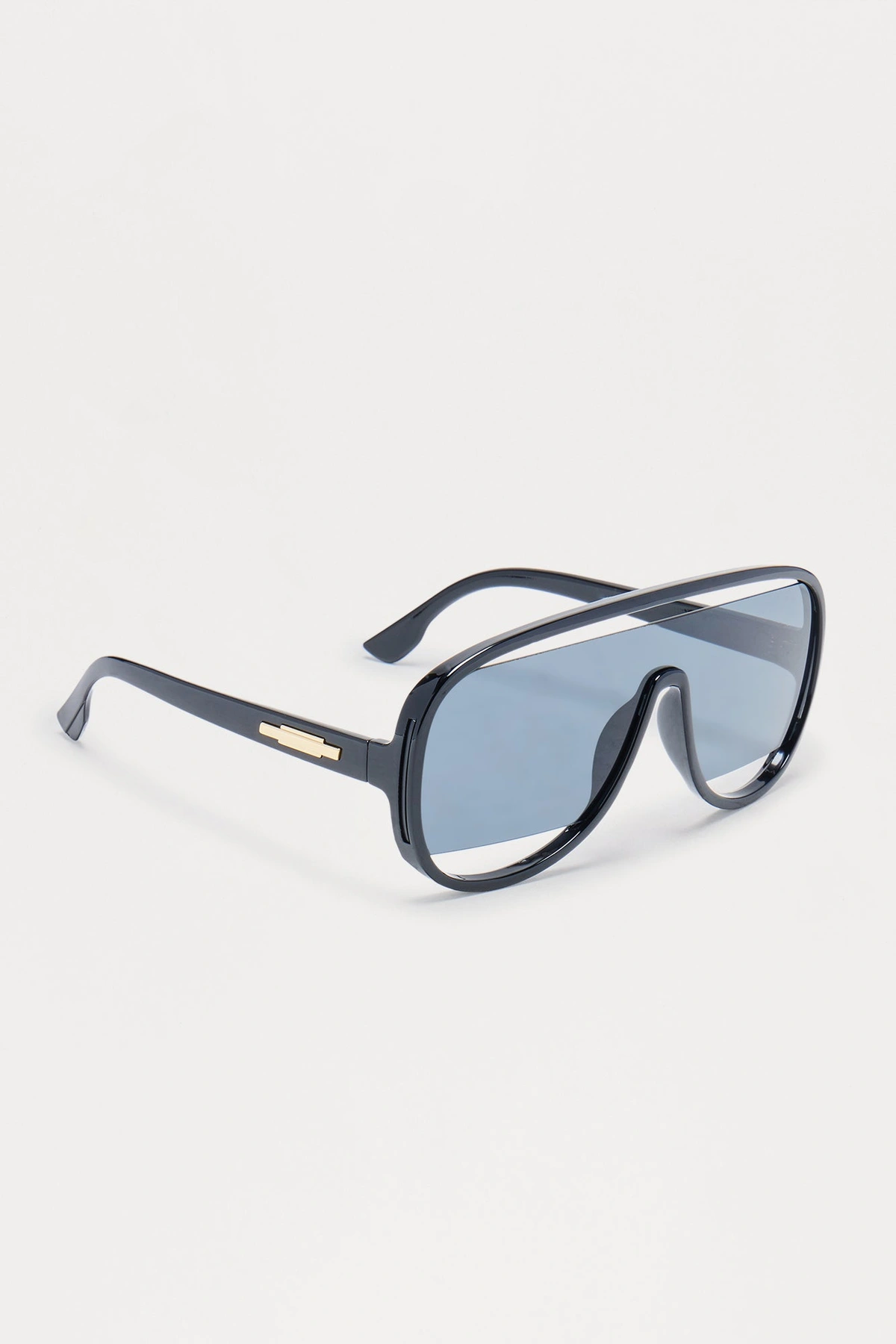 Keep Them Off Aviator Sunglasses - Black — Preto