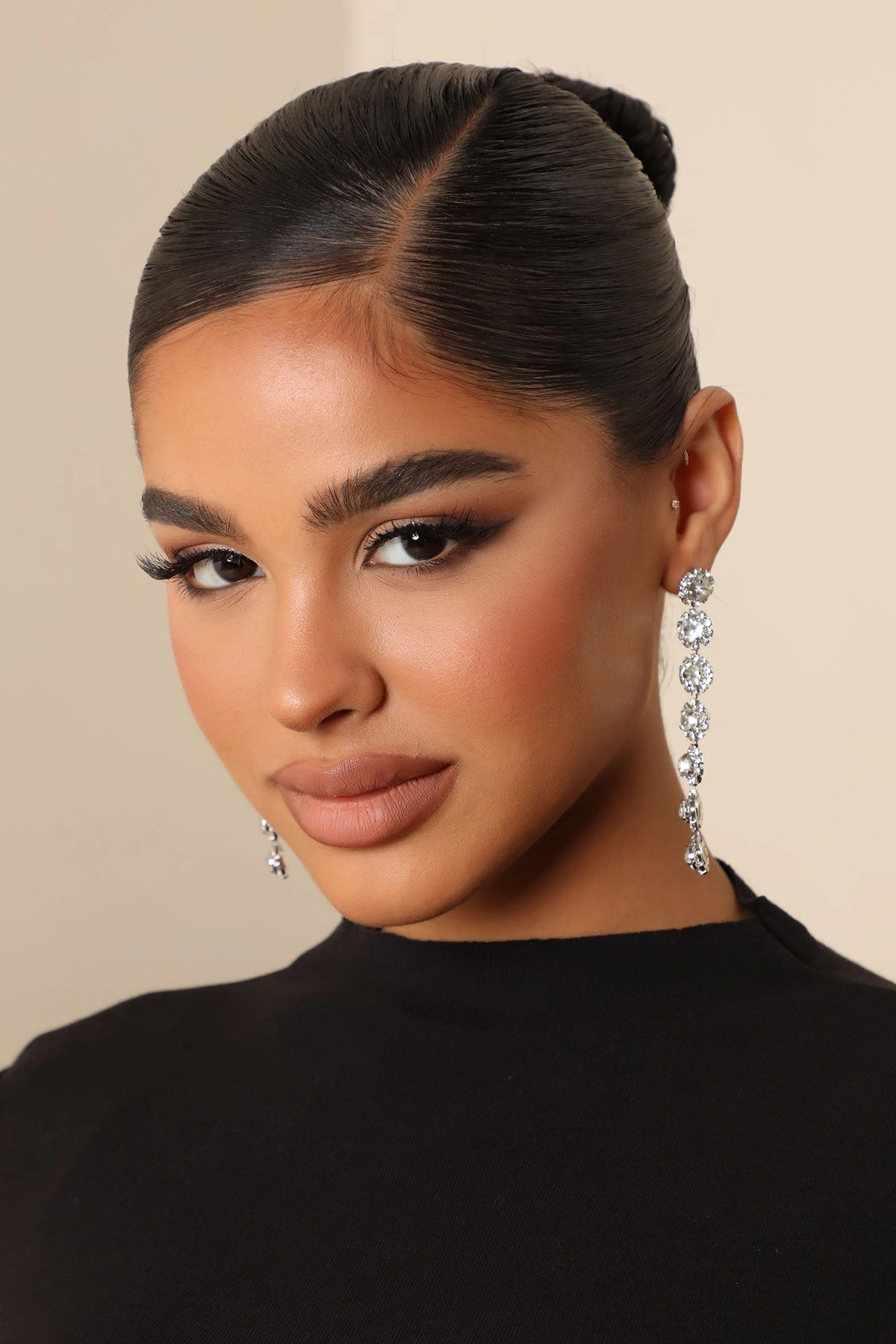 Keep Him Around Drop Earrings - Silver — Prateado