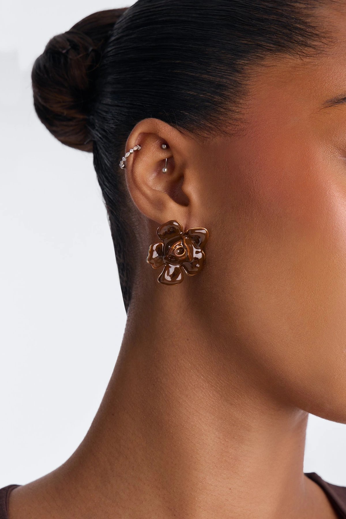 All The Roses Stud Earrings - Brown — Castanho