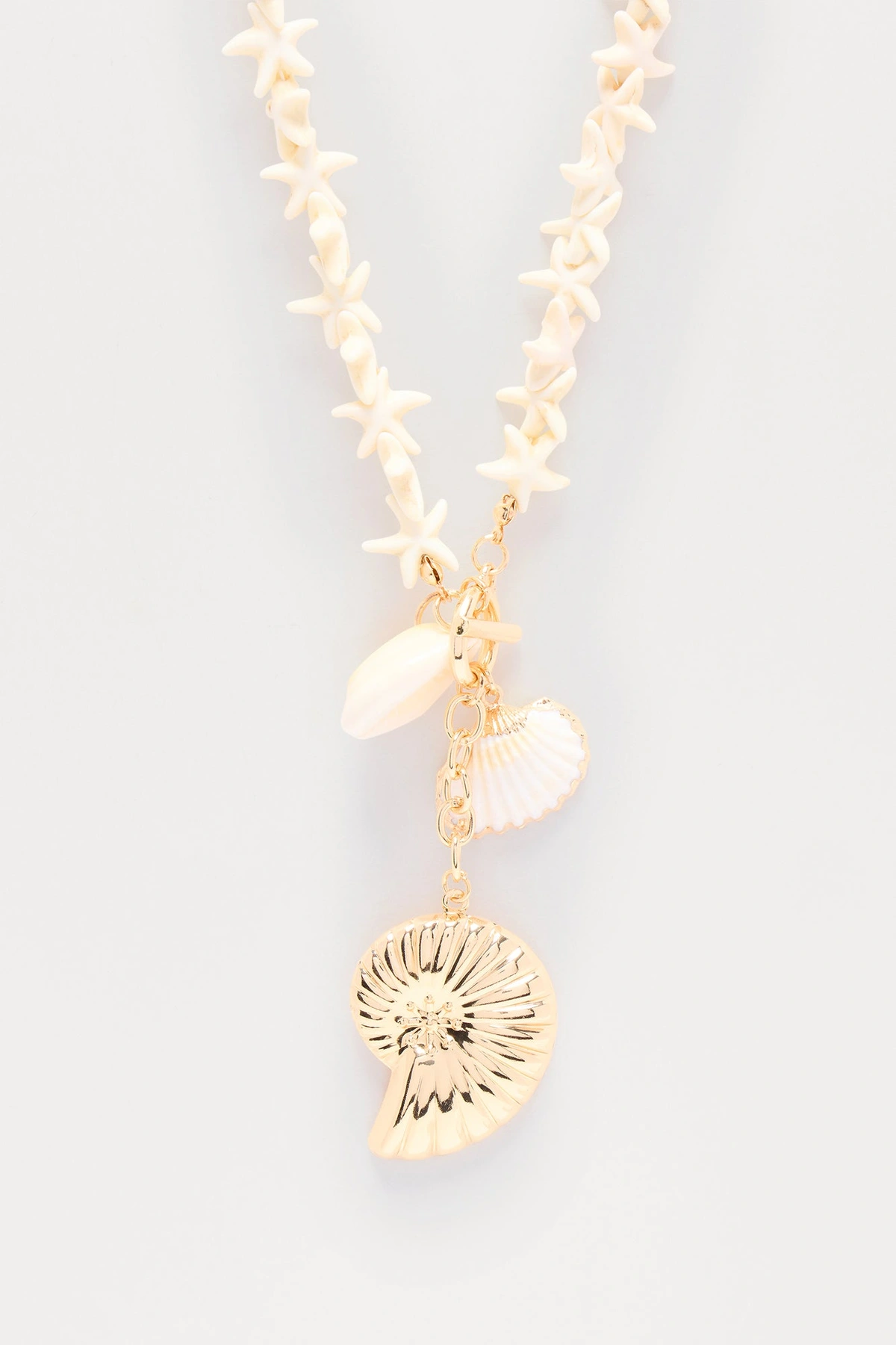Beach Bits Beaded Pendant Necklaces - Ivory/combo — Marfim/combinação