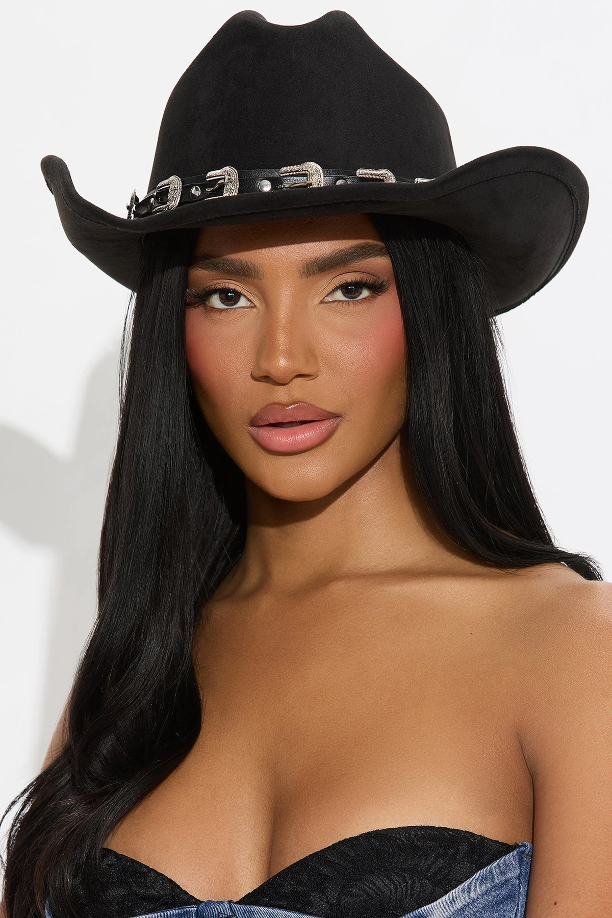 Buckle Up Babe Cowboy Hat - Black — Preto