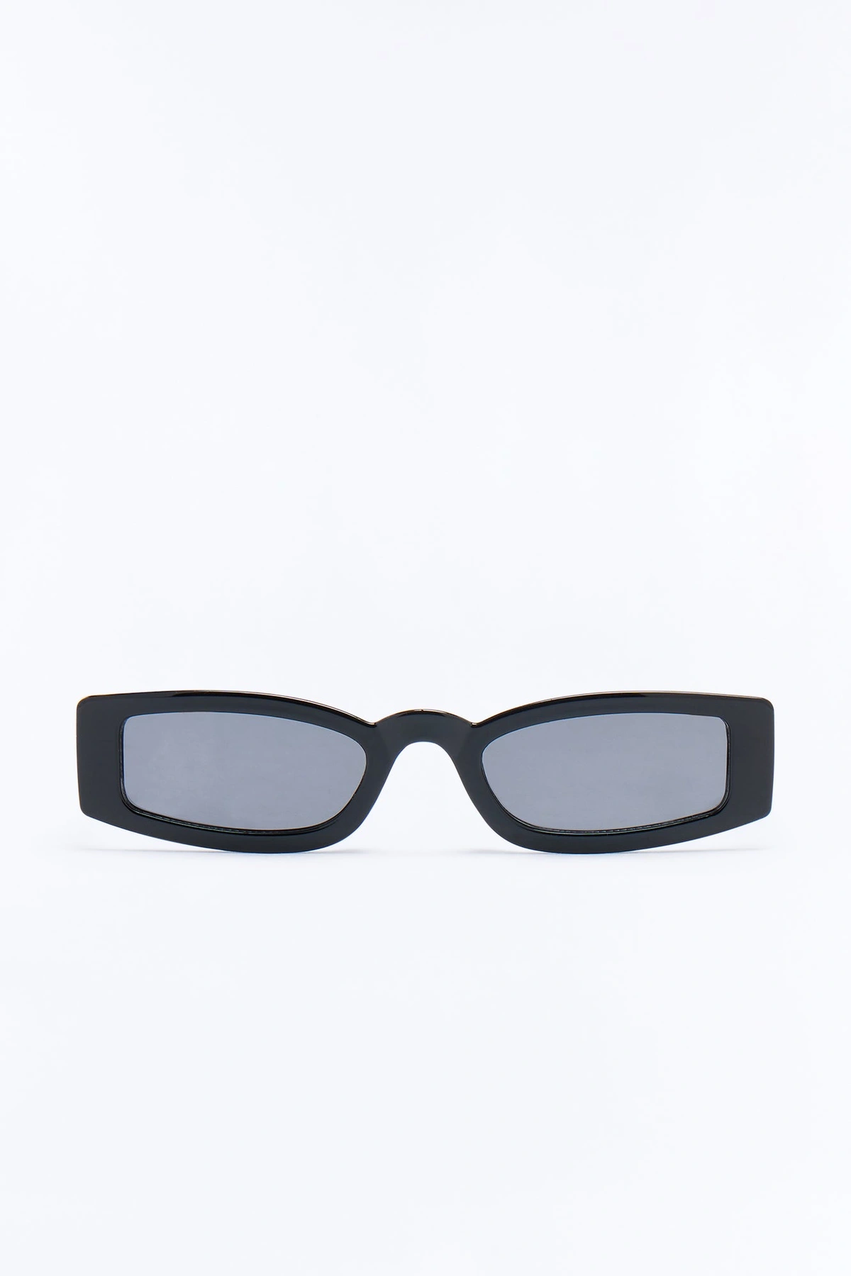 Famous Photo Sunglasses - Black — Preto