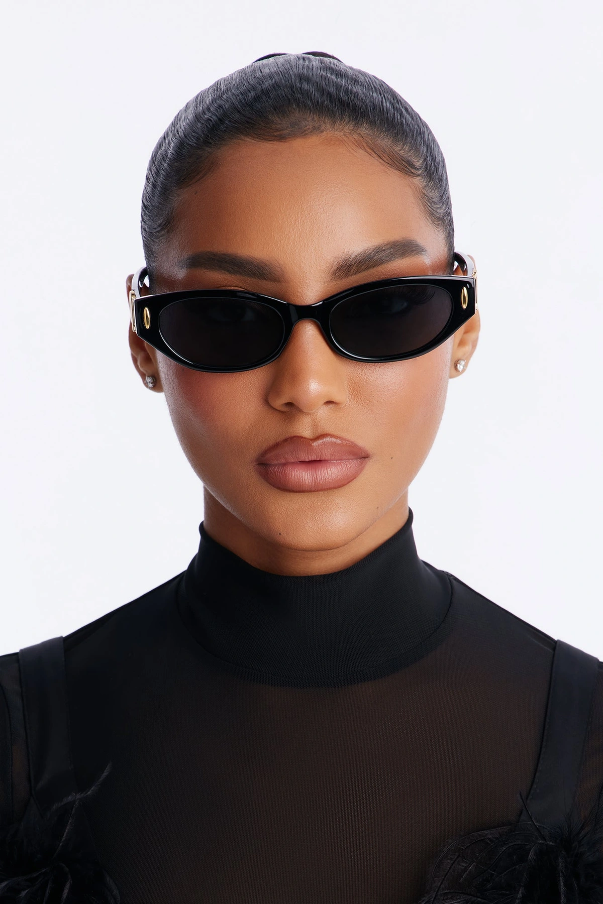 Encore Cat Eye Sunglasses - Black — Preto