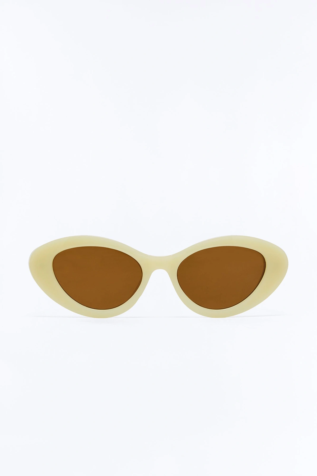 Rooftop Lunch Views Sunglasses - Yellow — Amarelo