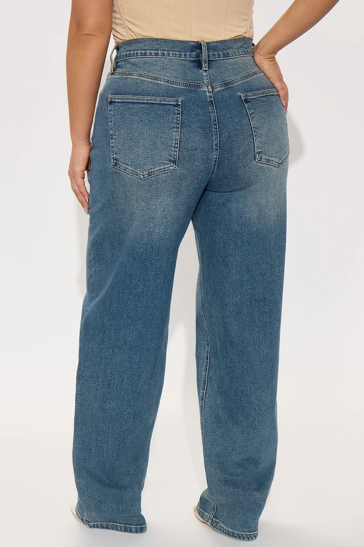 Tall In Sync Stretch Crossover Straight Leg Jeans - Dark Wash — Ganga de lavagem escura