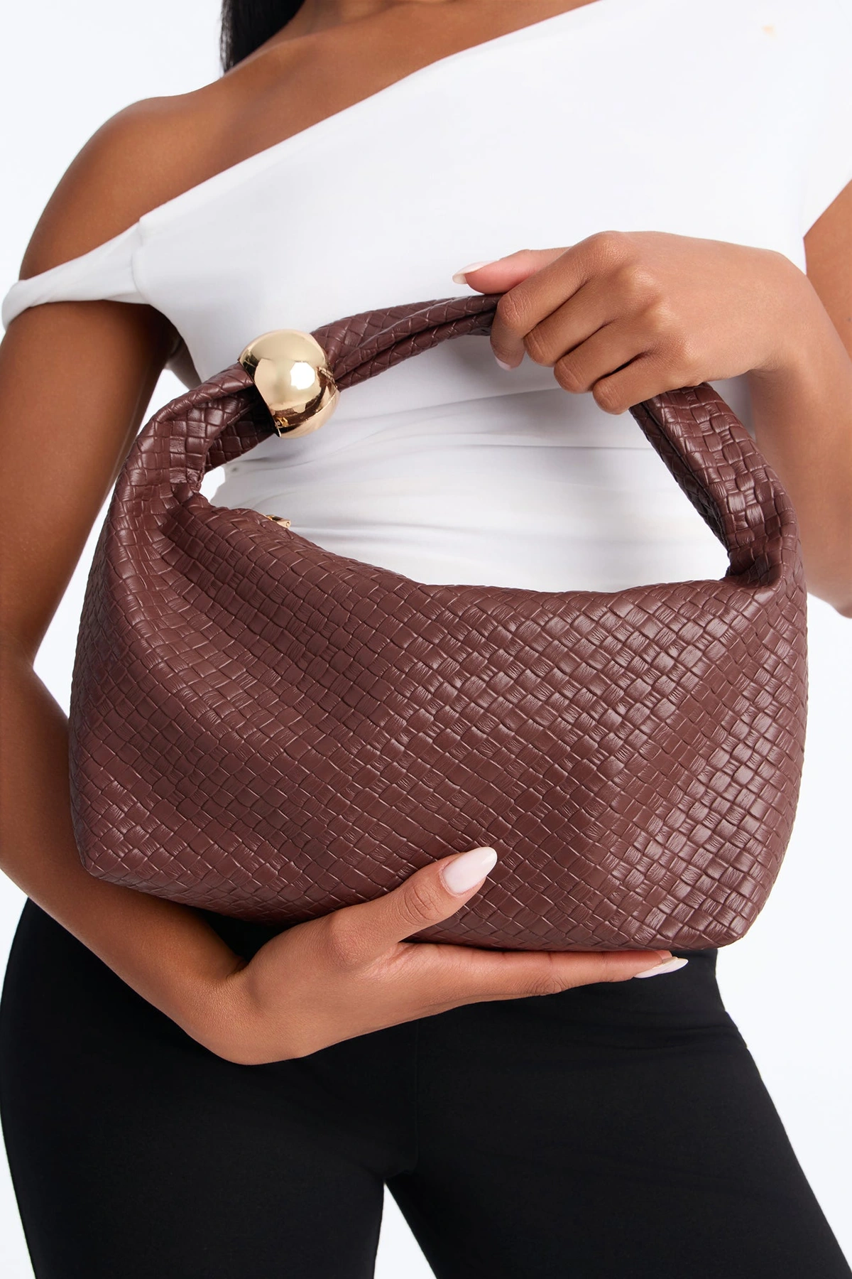 Sending Waves Faux Leather Shoulder Bag - Brown — Castanho