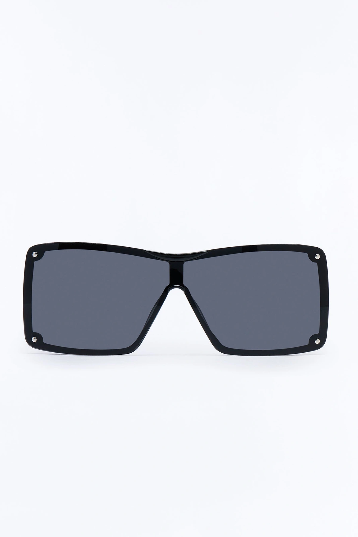 Leveled Up Sunglasses - Black — Preto
