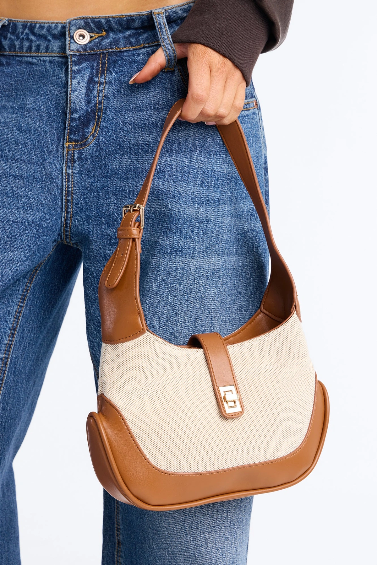 Favorite Errands Canvas Shoulder Handbag - Brown/combo — Castanho/combinação