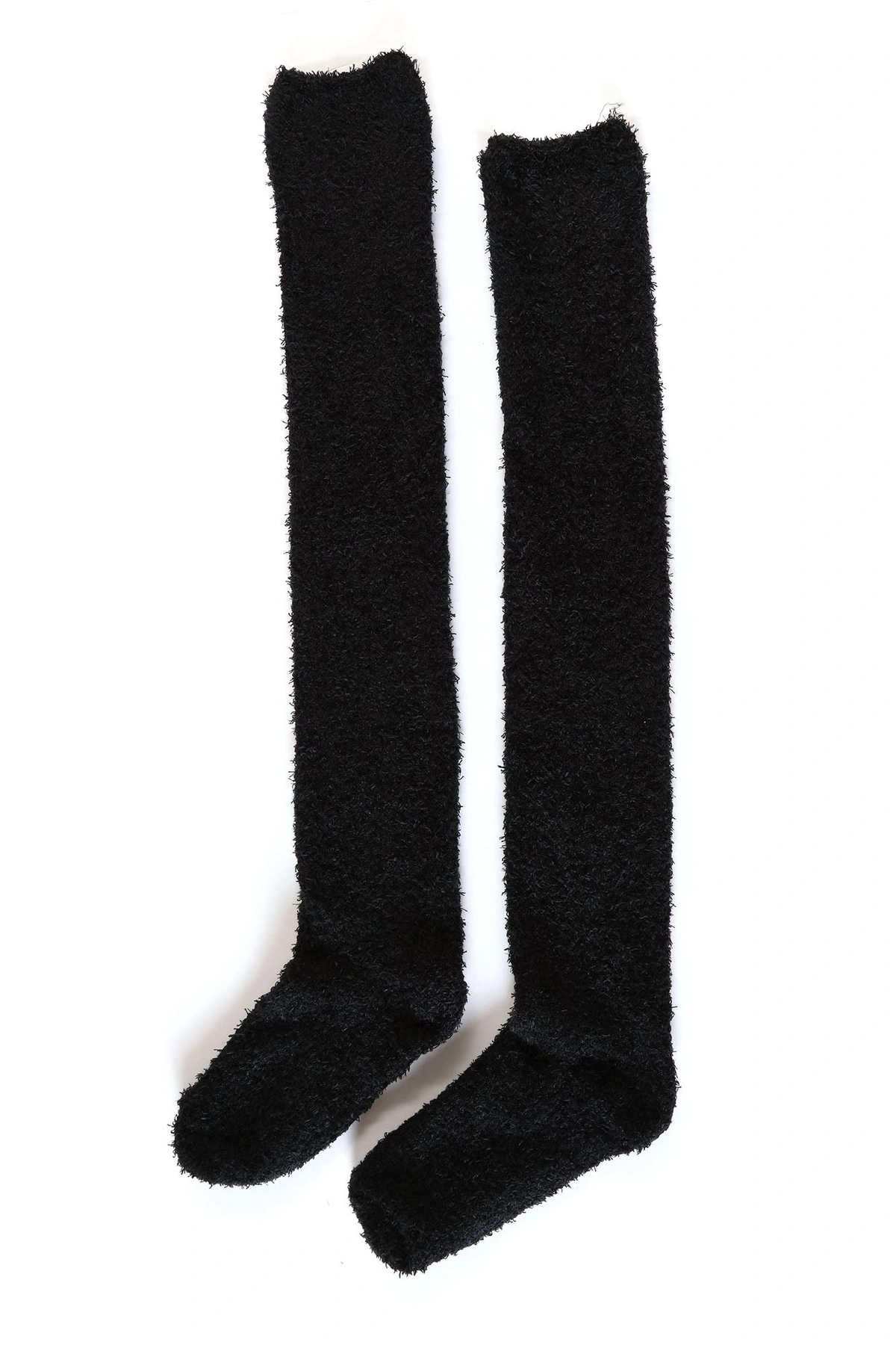 Keep Me Toasty Fuzzy Socks - Black — Preto