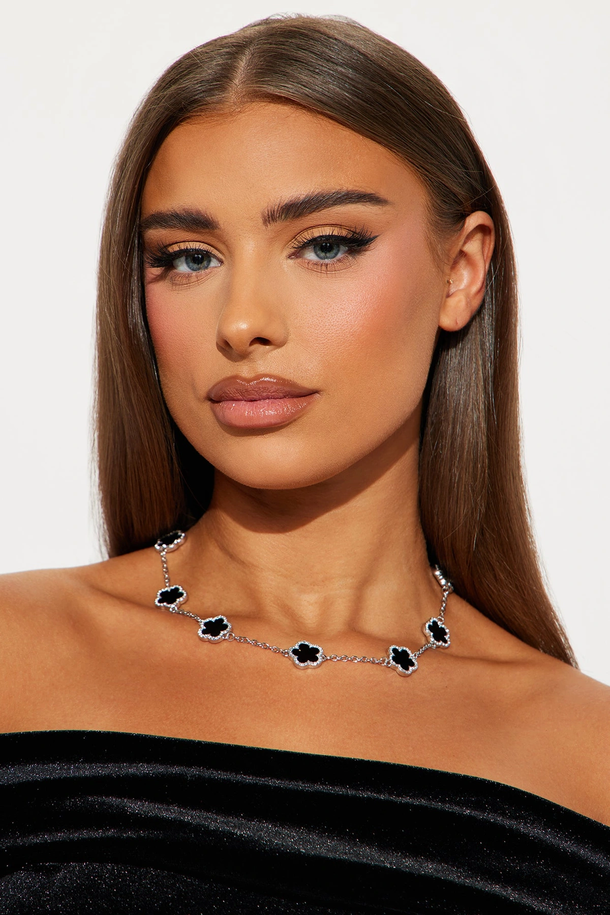 Clover Bae Chain Necklace - Silver/Black — Prateado/Preto