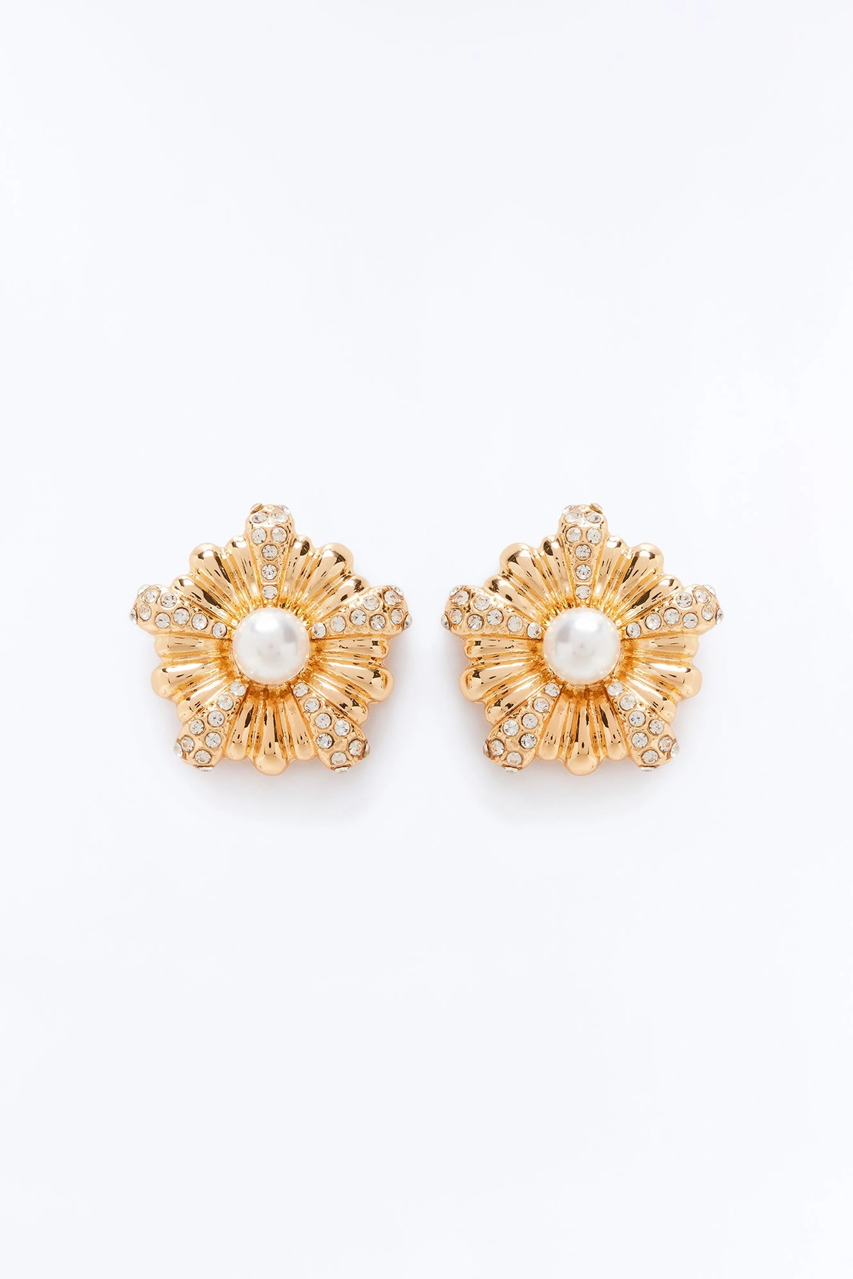 Tonight's Celebration Stud Earrings - Gold — Dourado