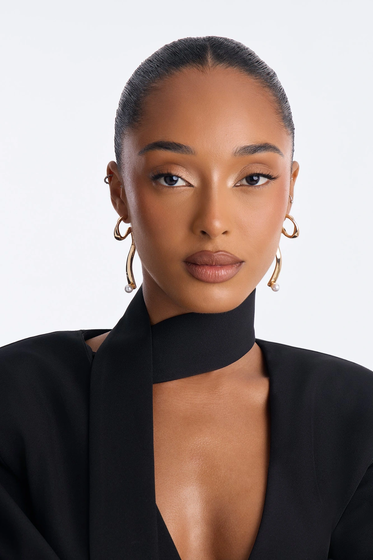 With Grace Drop Earrings - Gold — Dourado