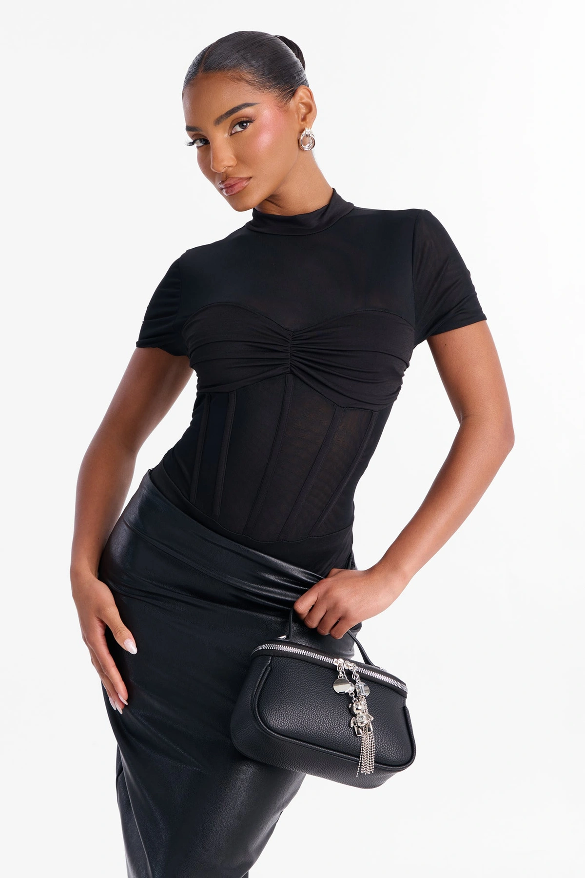 Bringing The Charm Faux Leather Crossbody - Black — Preto