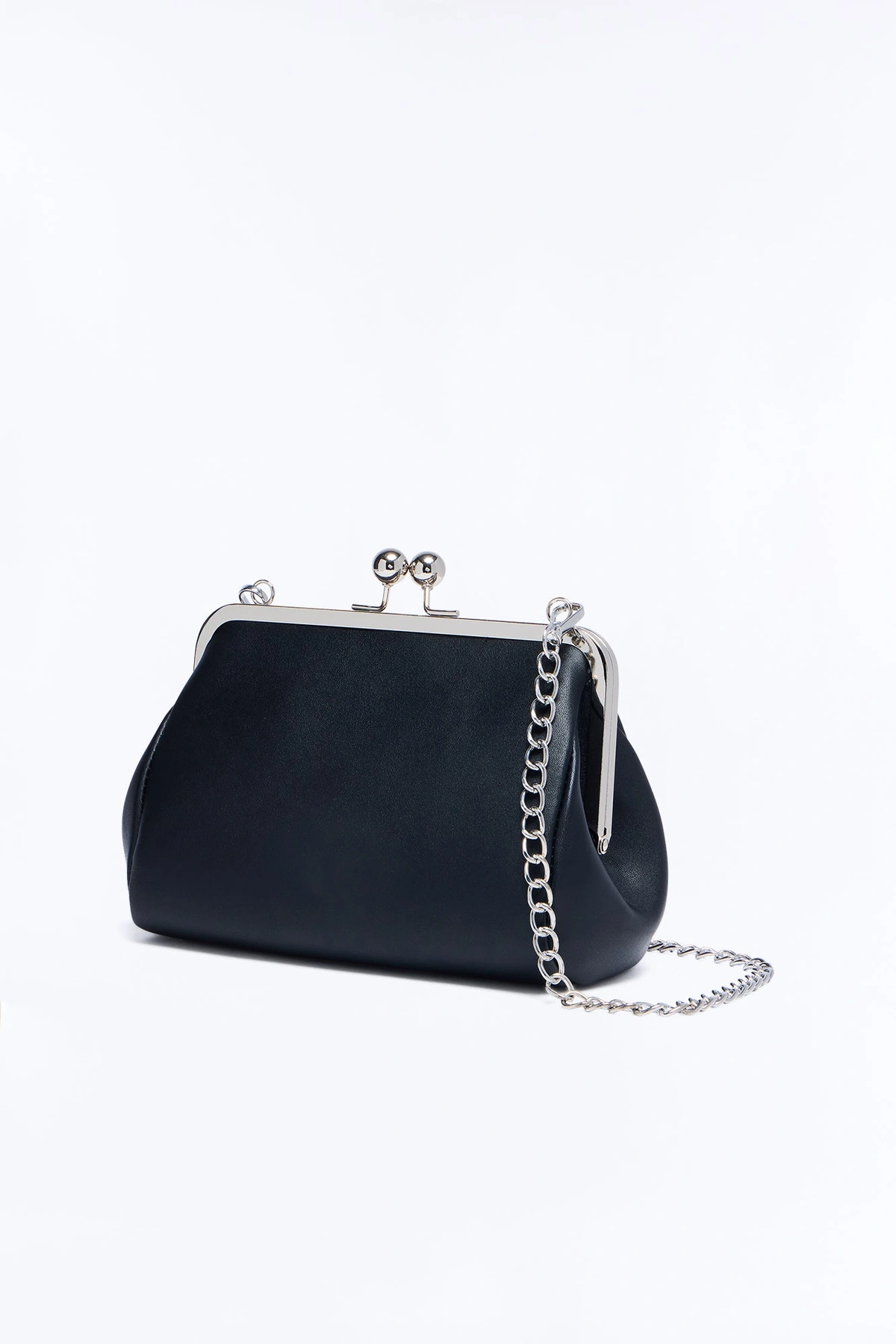 Sneak A Kiss Faux Leather Crossbody Handbag - Black — Preto