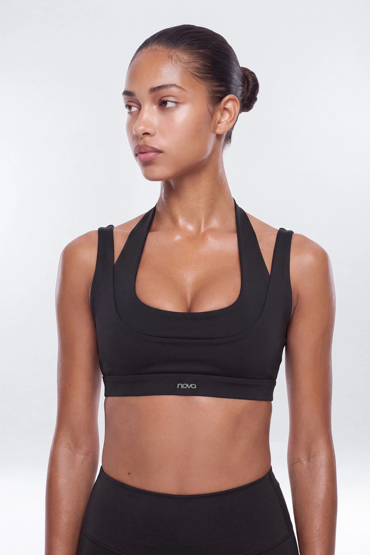 AirSculpt™ Double Halter Sports Bra - Black — Preto