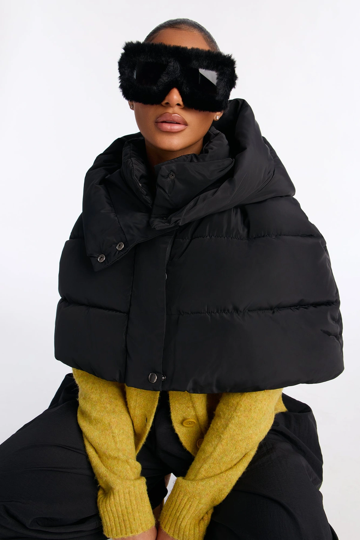 Fur Sight Sunglasses - Black — Preto