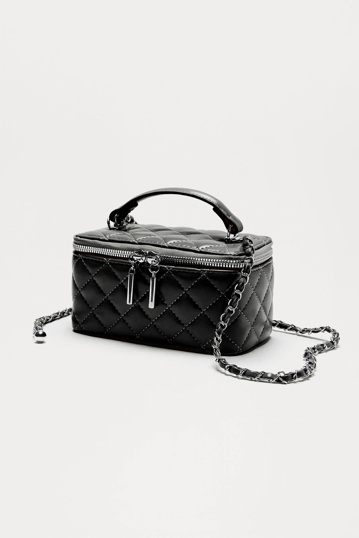 Don't Think Twice Handbag - Black — Preto