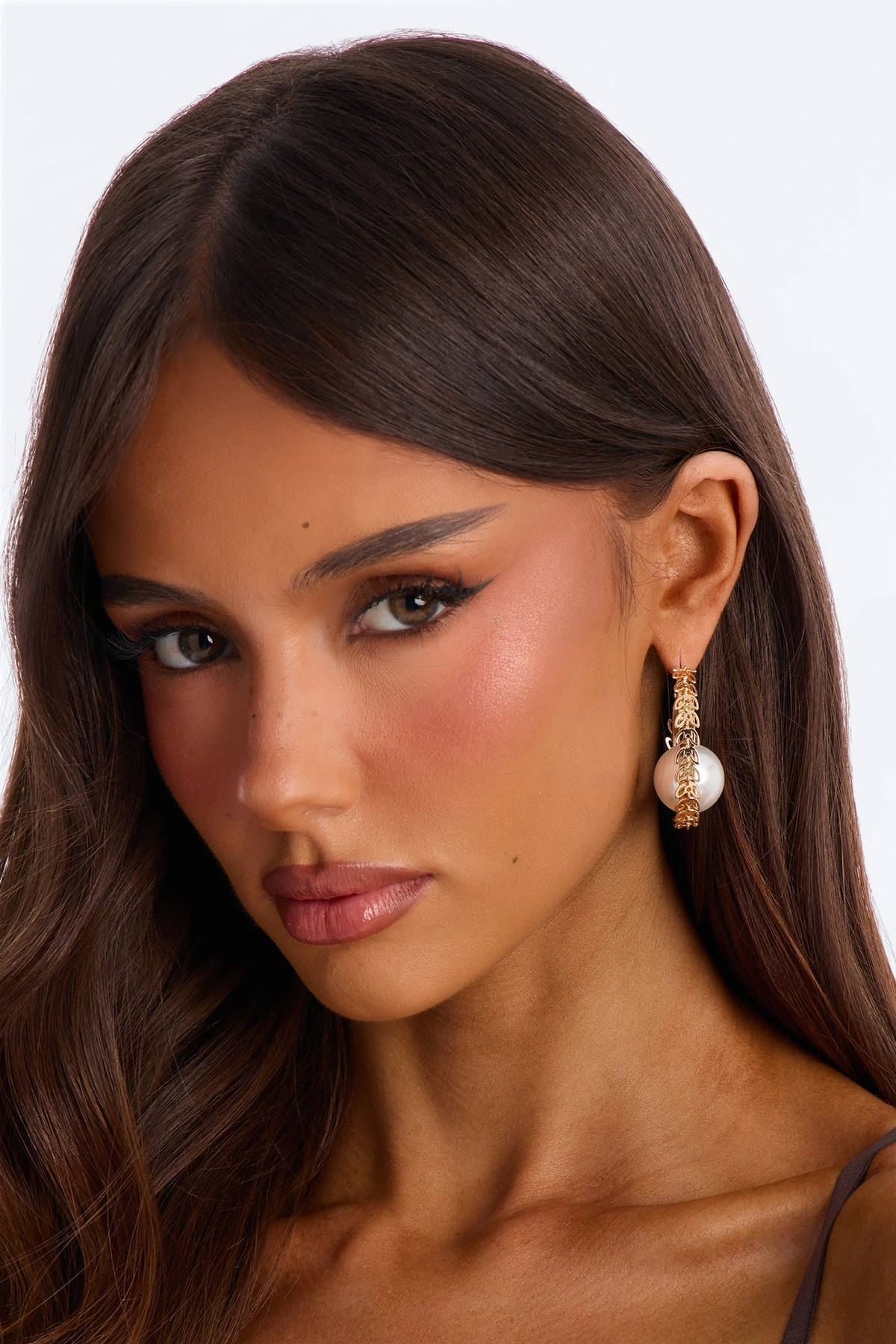 First Kiss Pearl Hoop Earrings - Gold — Dourado