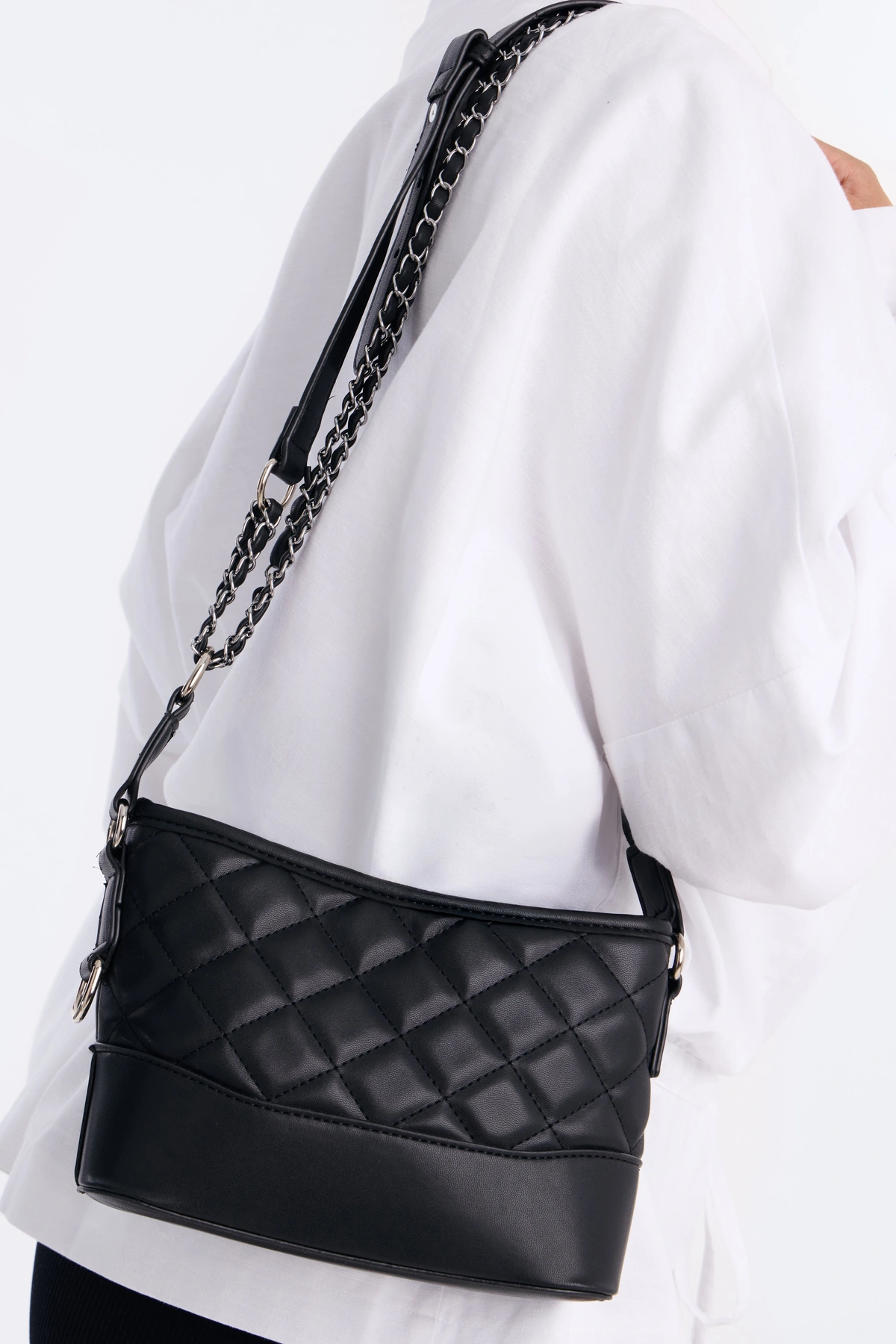 Pillow Talk Faux Leather Crossbody Handbag - Black — Preto