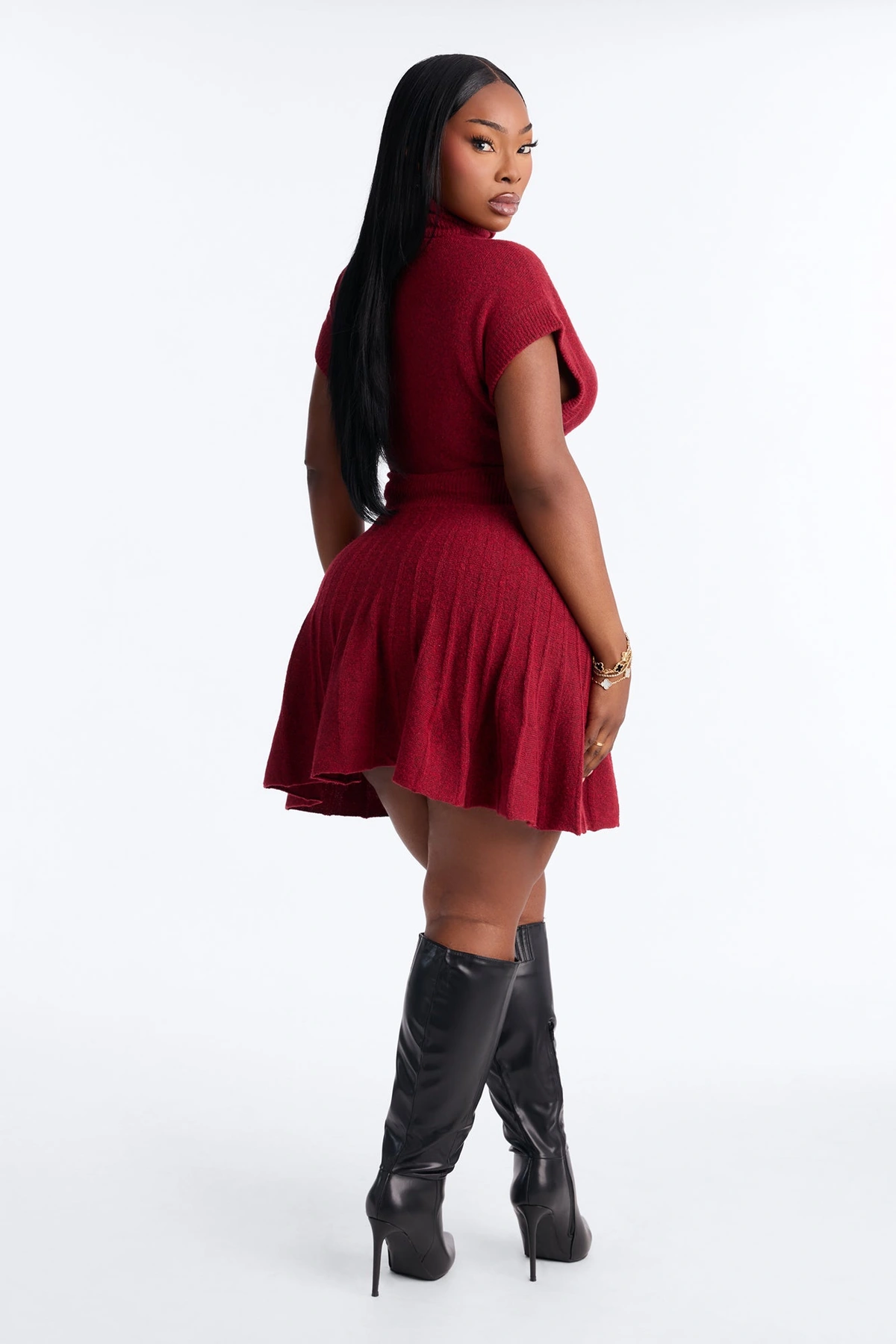Hazel Turtle Neck Sweater Mini Dress - Burgundy — Bordô