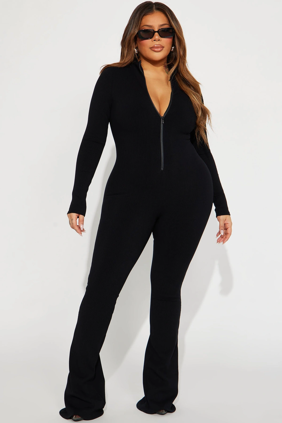 Sabrina Snatched Flare Jumpsuit - Black — Preto