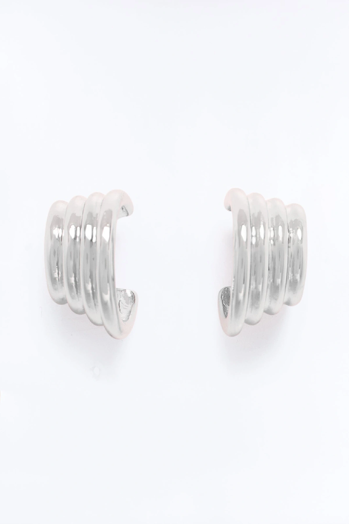 Casual Days Hoop Earrings - Silver — Prateado