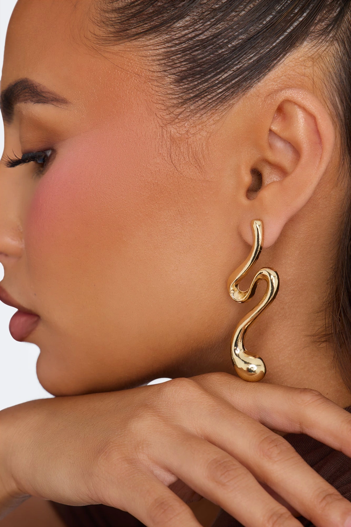 Nessa Abstract Drop Earrings - Gold — Dourado