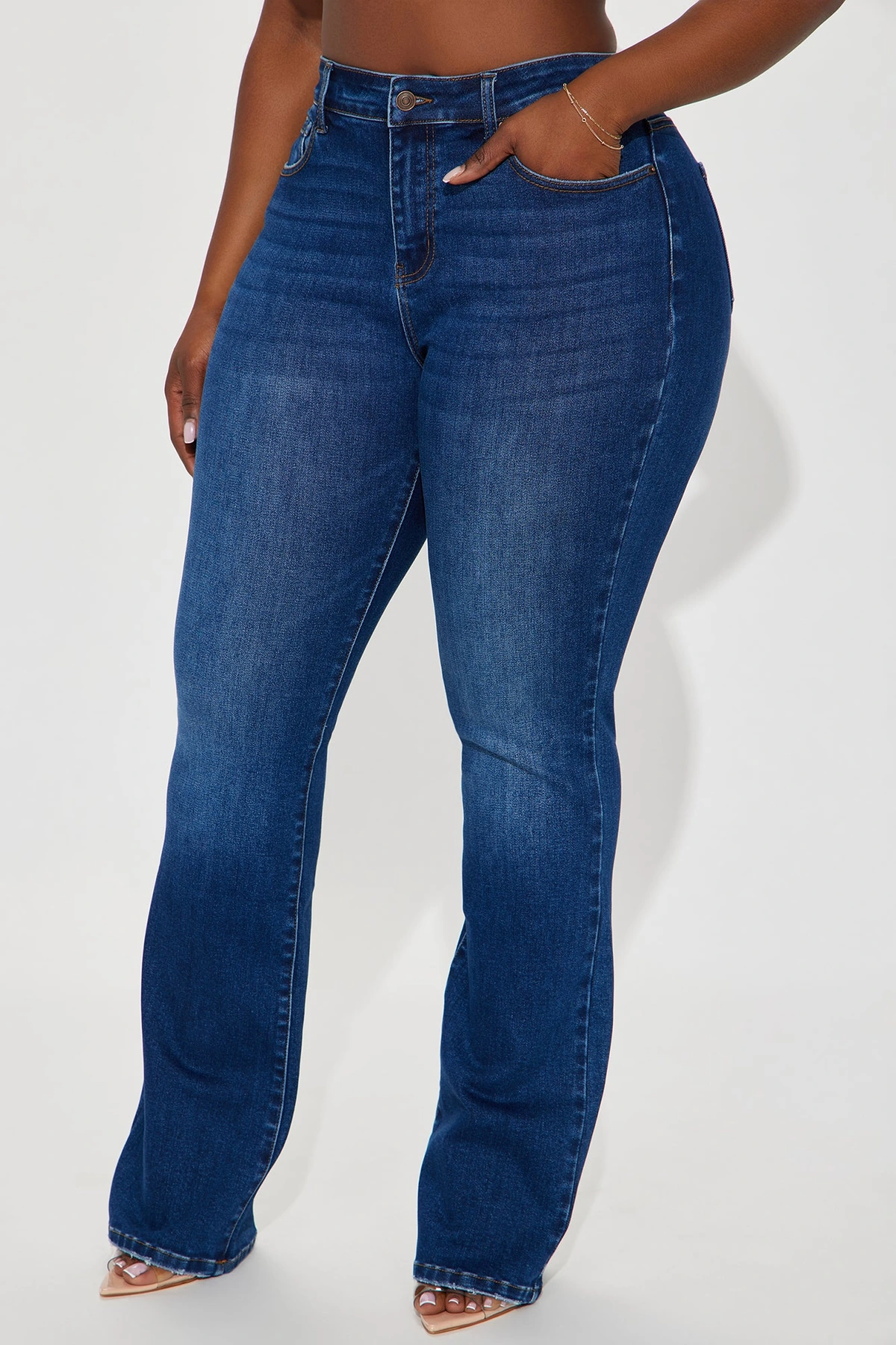 Devyn Stretch Bootcut Jeans - Dark Wash — Ganga de lavagem escura