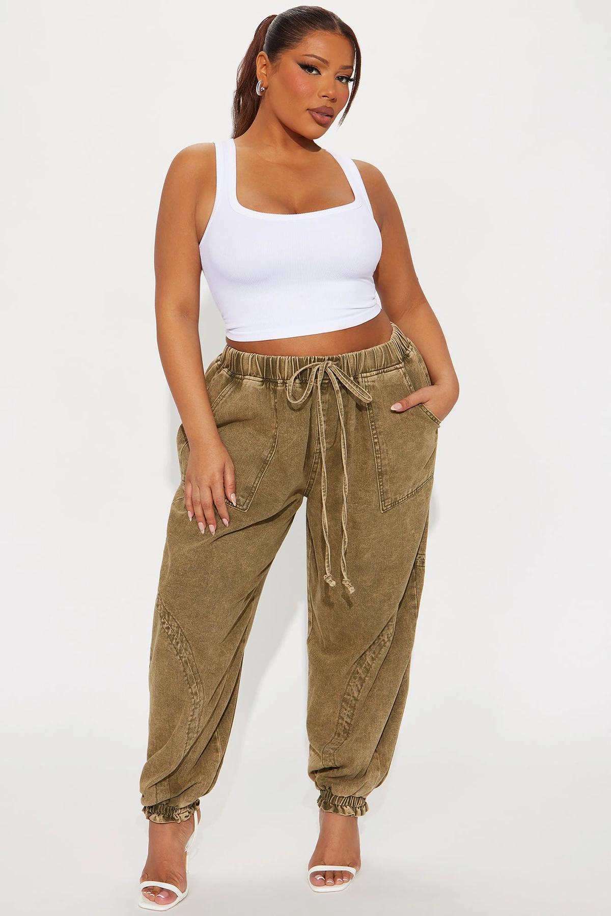 Alicia Washed Jogger Twill Pant - Olive — Verde-azeitona