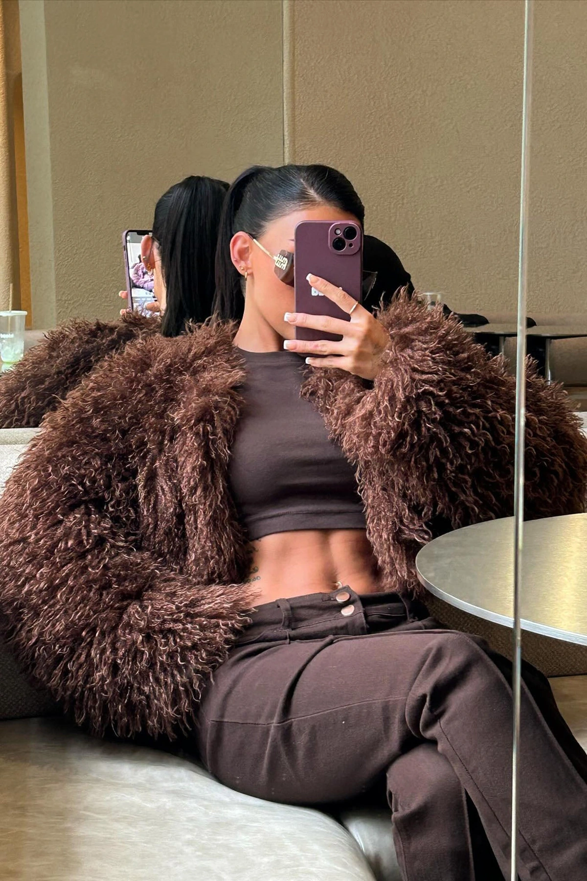 Sydney Faux Fur Coat - Brown — Castanho