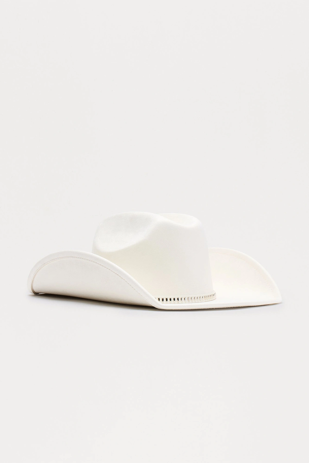 Howdy Cowboy Hat - Cream — Creme