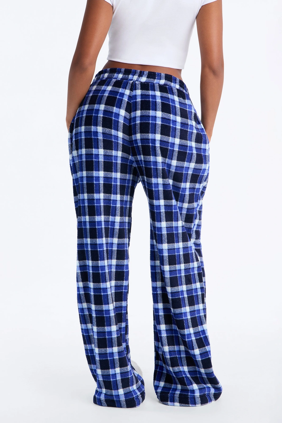Chill Night Plaid Wide Leg Plush PJ Pant - Blue — Azul