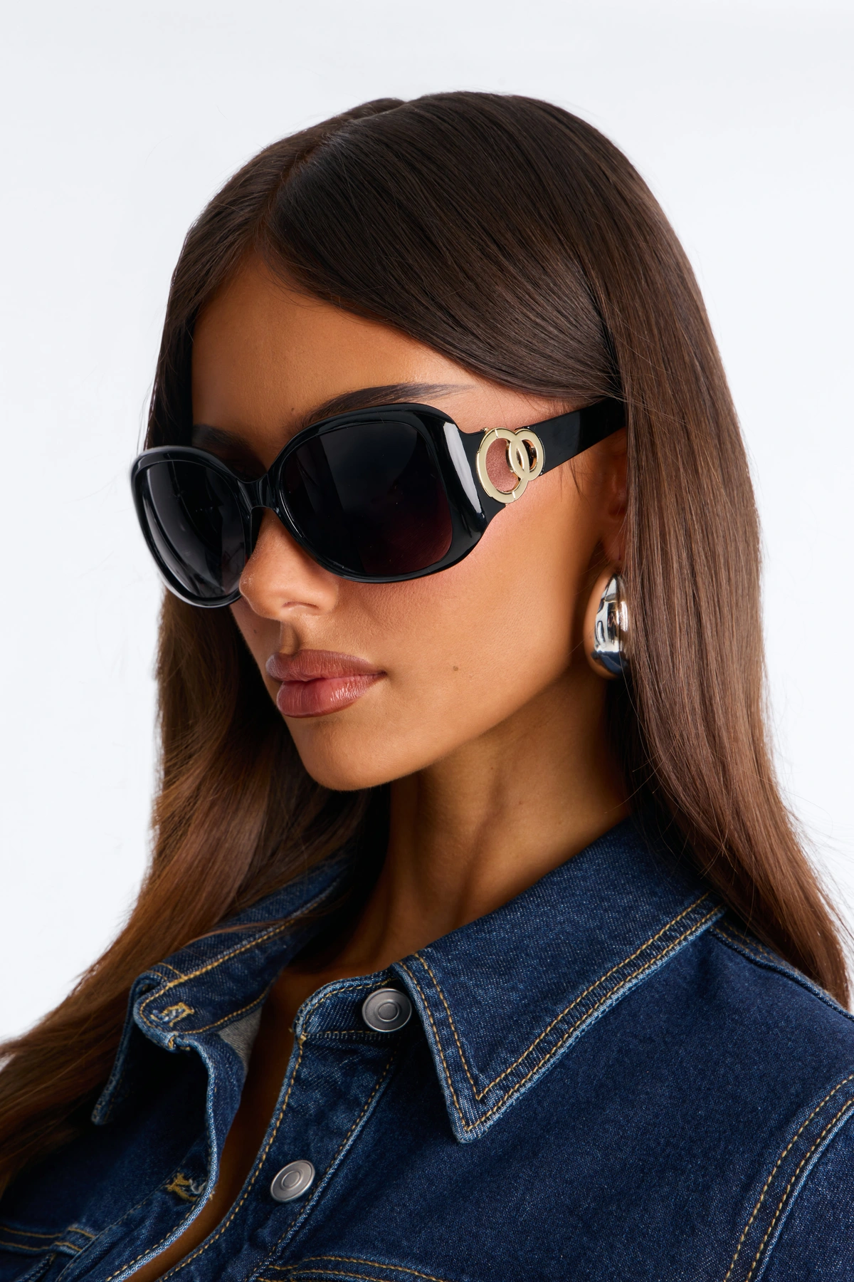 Always On The Prowl Sunglasses - Black — Preto