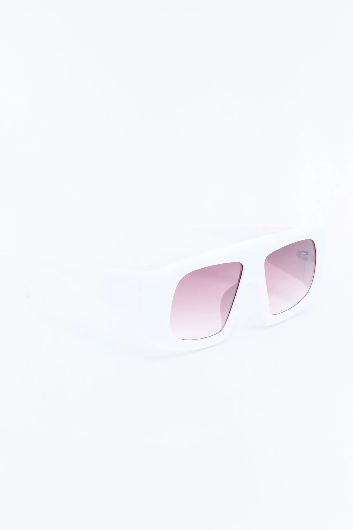 Midnight Glare Sunglasses - White — Branco