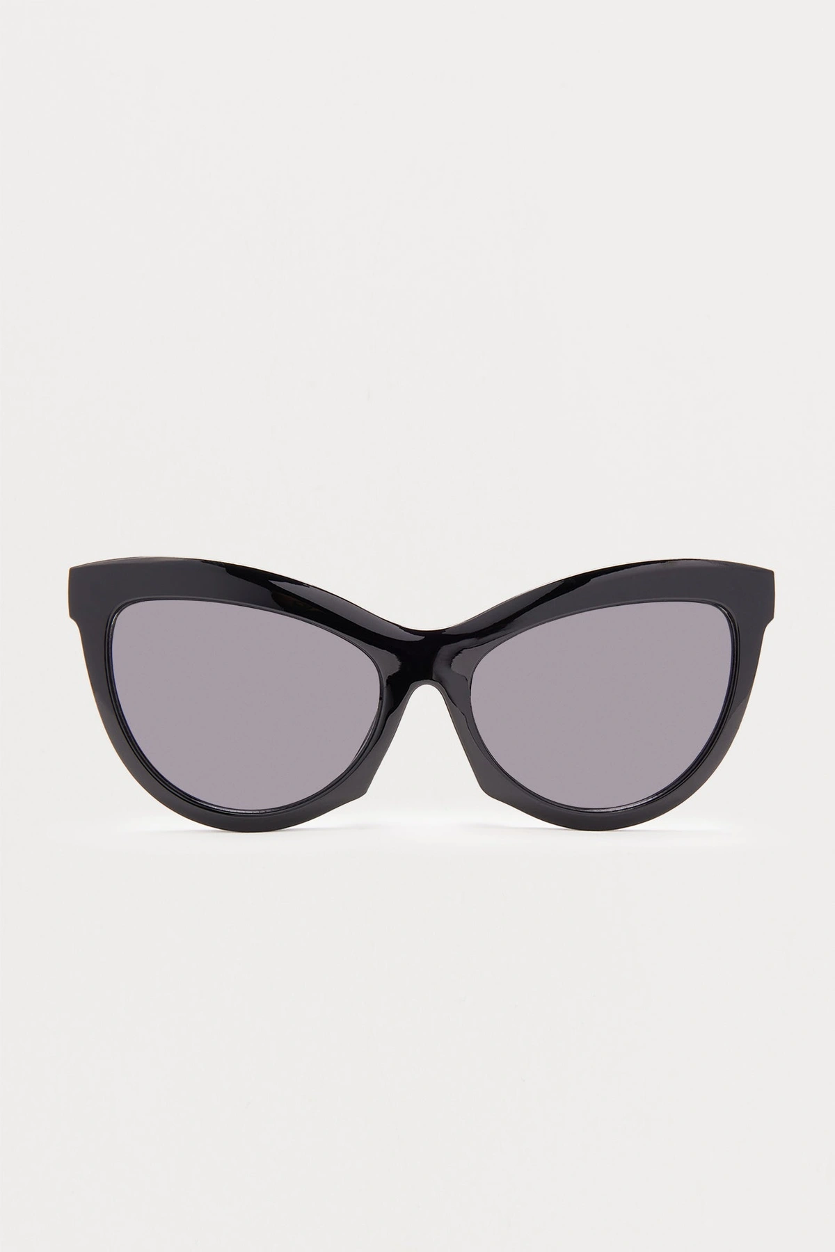 Modern Day Classic Sunglasses - Black — Preto
