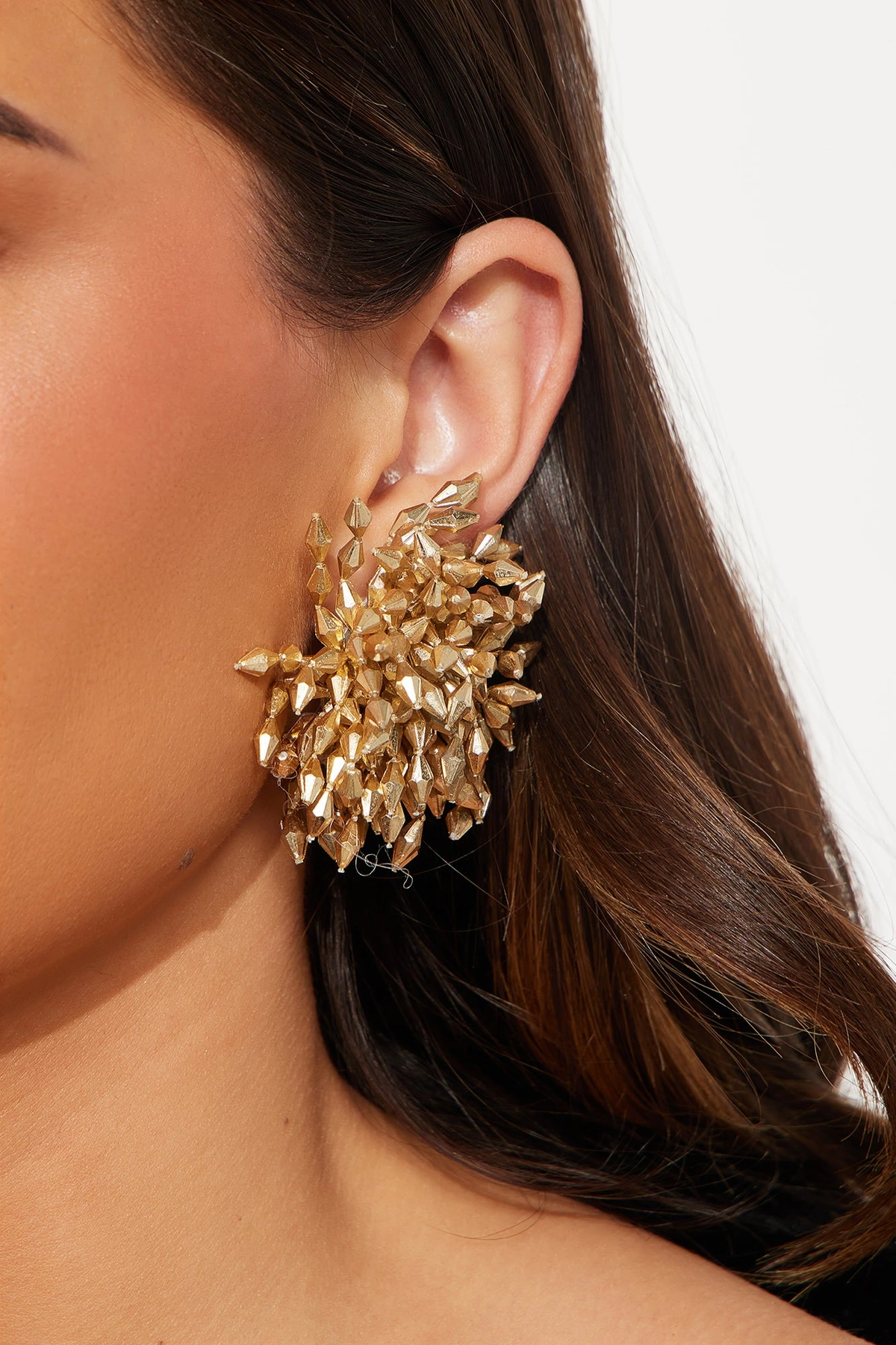 Feel The Rush Beaded Drop Earrings - Gold — Dourado