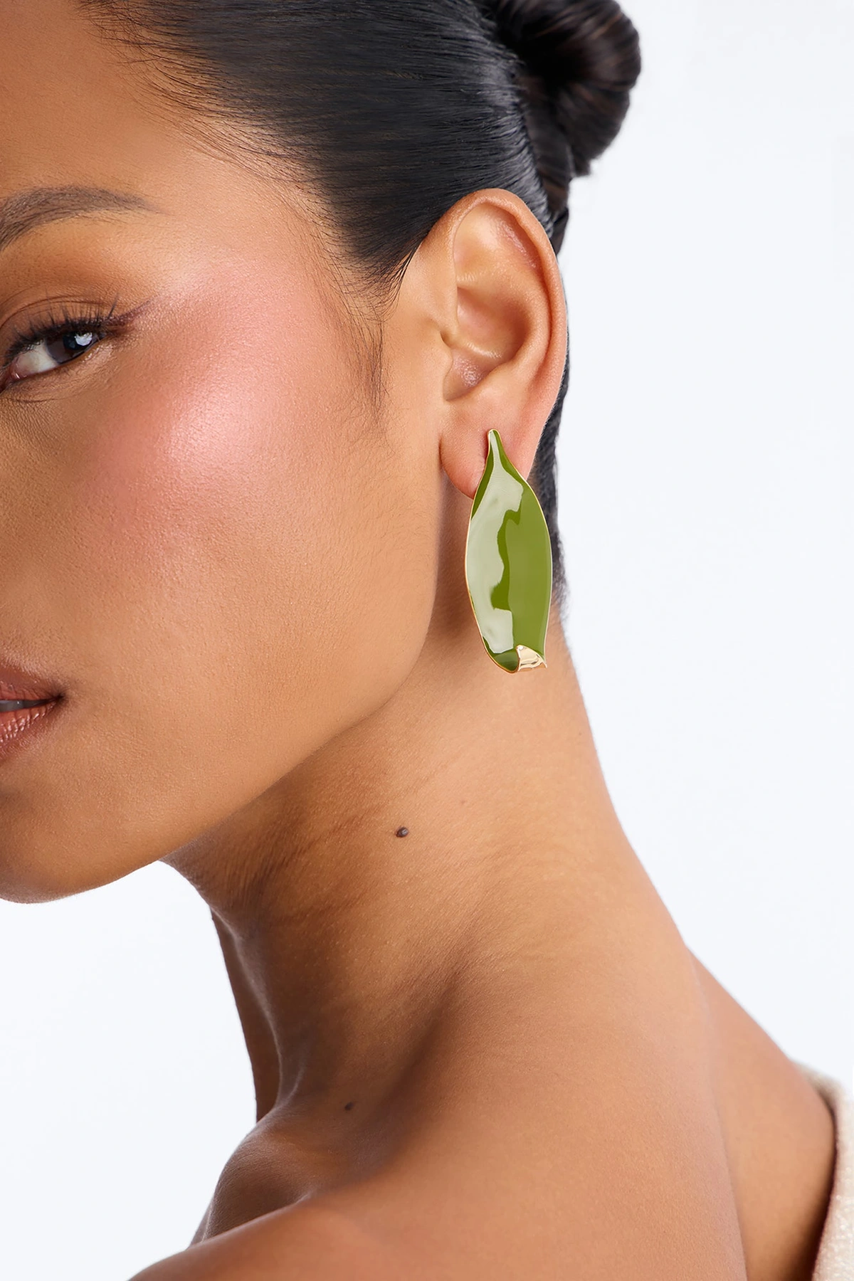Sage Haven Drop Earrings - Olive — Verde-azeitona