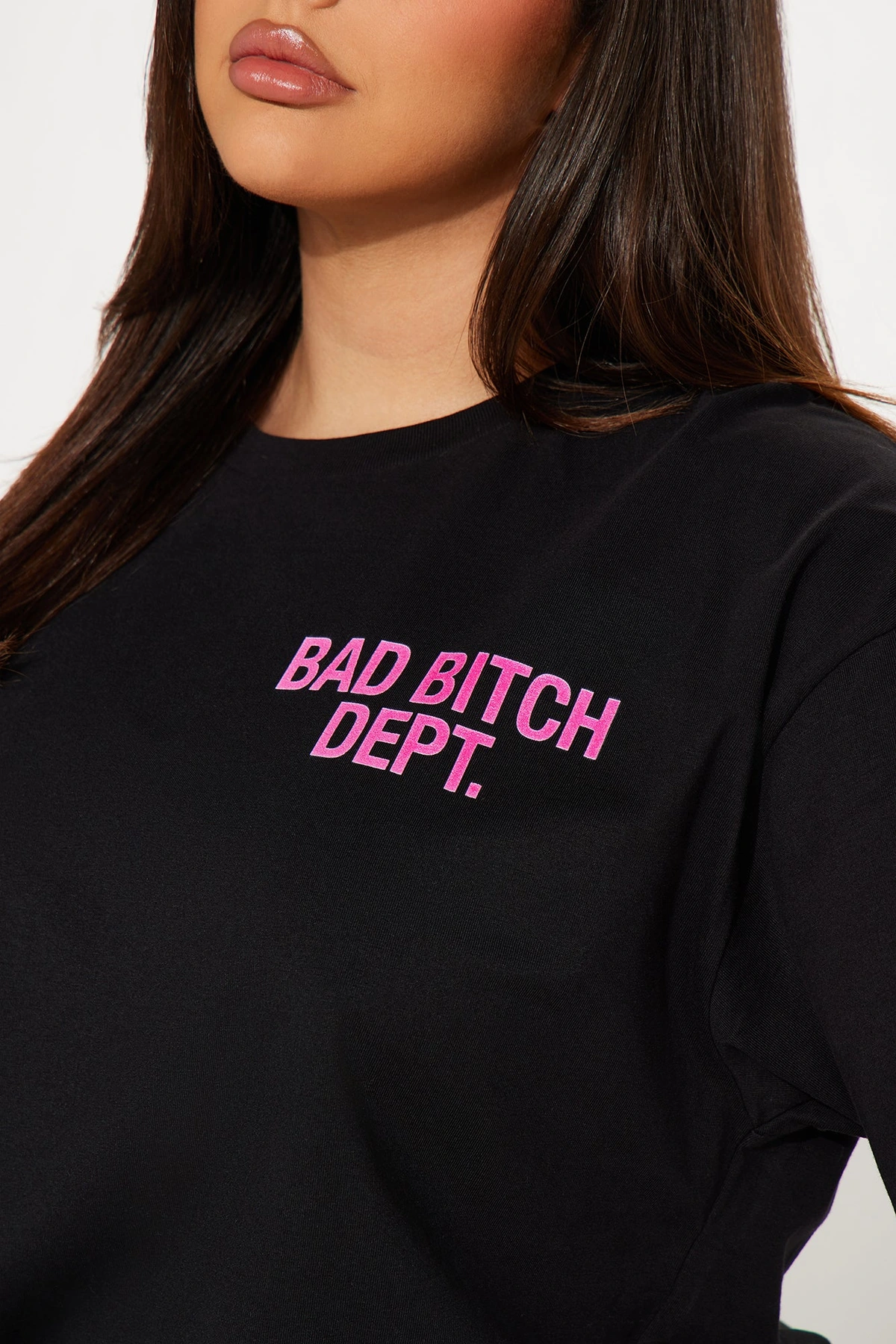 Member Of The Bad Bitch Dept Tee - Black — Preto