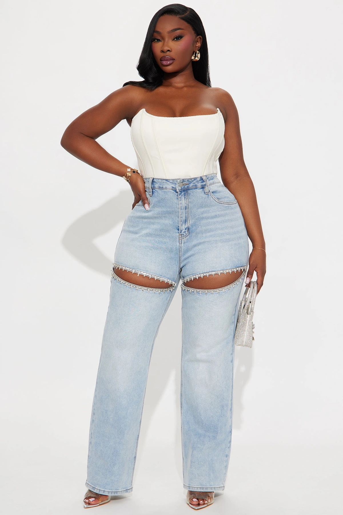 You Belong With Me Stretch Embellished Straight Leg Jeans - Light Wash — Ganga de lavagem clara