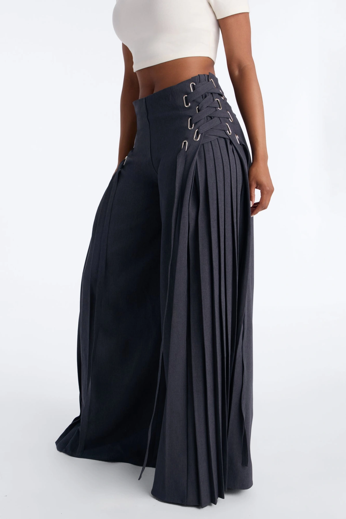 Tate High Rise Lace Up Pleated Wide Leg Trouser - Charcoal — Cinzento-escuro