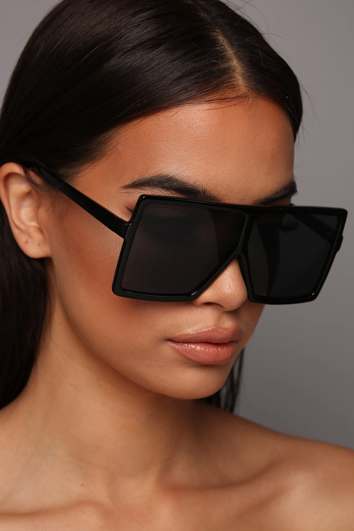 Be There Or Be Square Sunglasses - Black — Preto