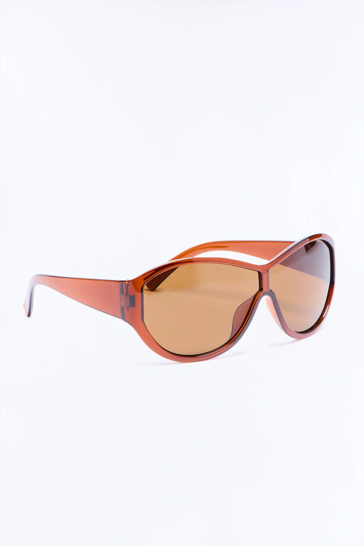 Always On The Look Out Sunglasses - Brown — Castanho