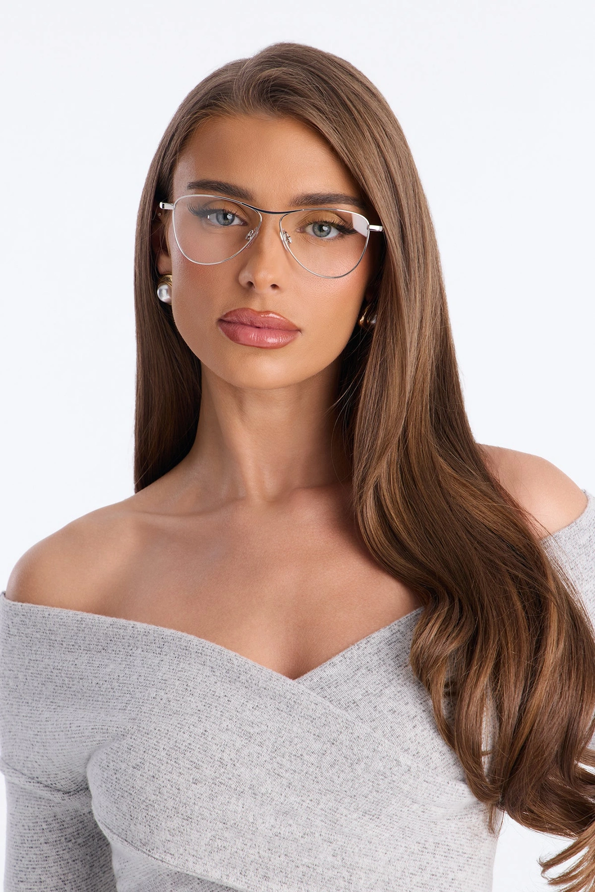 Model Off Duty Glasses - Clear — Clear