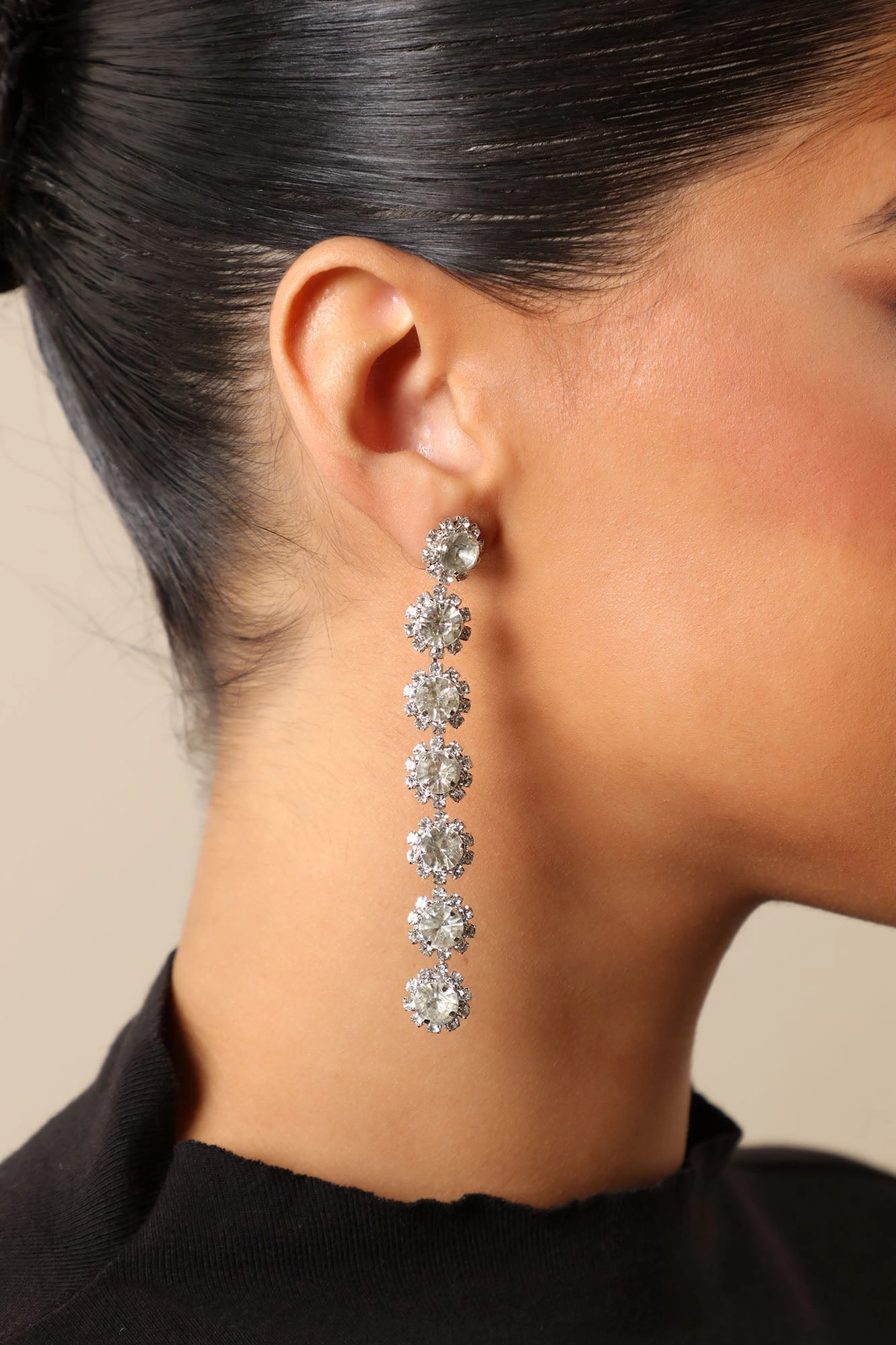 Keep Him Around Drop Earrings - Silver — Prateado